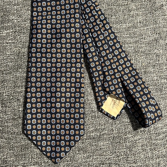 Yves Saint Laurent Paris neck tie - Picture 2 of 2